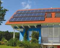 112 Bauen & Wohnen STAPEL GmbH Sonnenernte vom eigenen Dach Wollen Sie einen wichtigen Beitrag für die Umwelt leisten und dabei Geld verdienen? Unsere Erde verdankt ihren Reichtum der Sonne.