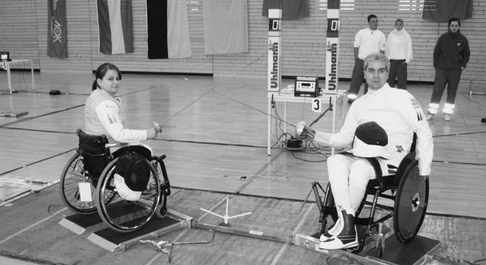 Behindertensport in Plau Anna Kreissl (Baden-Württenberg), 19 Jahre, und Stephan Palenta (Nordrhein- Westfalen), 27 Jahre. Fotos: W. H.