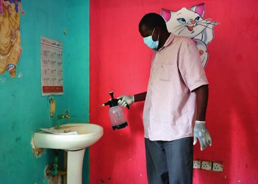 السودان في الكورونا حنفي سكينة النار كانتشار السودان في الكورونا مرض انتشر أعلى بها التي األفريقية الدولة إنها الهشيم. في للفيروس.