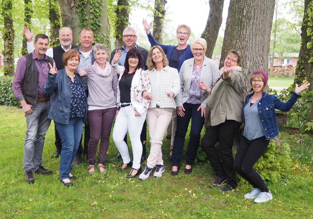 Rubine Konfirmation 2019 vorne: Heinz Janssen, Marion Bruns, Frauke Dieken, Heidi Franziskus, Hilde Brandes, Renate