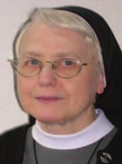 Aus der GdG Düren-Nord 9 Nachruf In Arnoldsweiler verstarb am Freitag, den 03. August in der Schwesterngemeinschaft der Aachener Franziskanerinnen Schwester Maria Benedetta Höft.