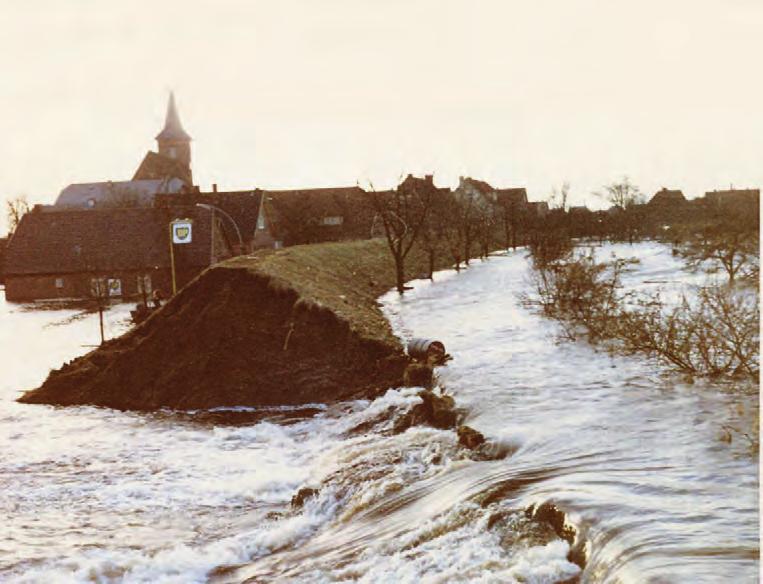 Foto: privat Als die Deiche brachen in Neuenfelde REGIONALGESCHICHTE: Erlebnisbericht des damaligen Dorfpolizisten Fritz Hilke über die Sturmflutnacht am 16.