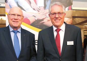 Medienkommission i Alle Vorsitzenden im Überblick: Jürgen Nitsche (r.), hier mit dem Präsidenten des LandesSportBundes Niedersachsen Prof. Dr.