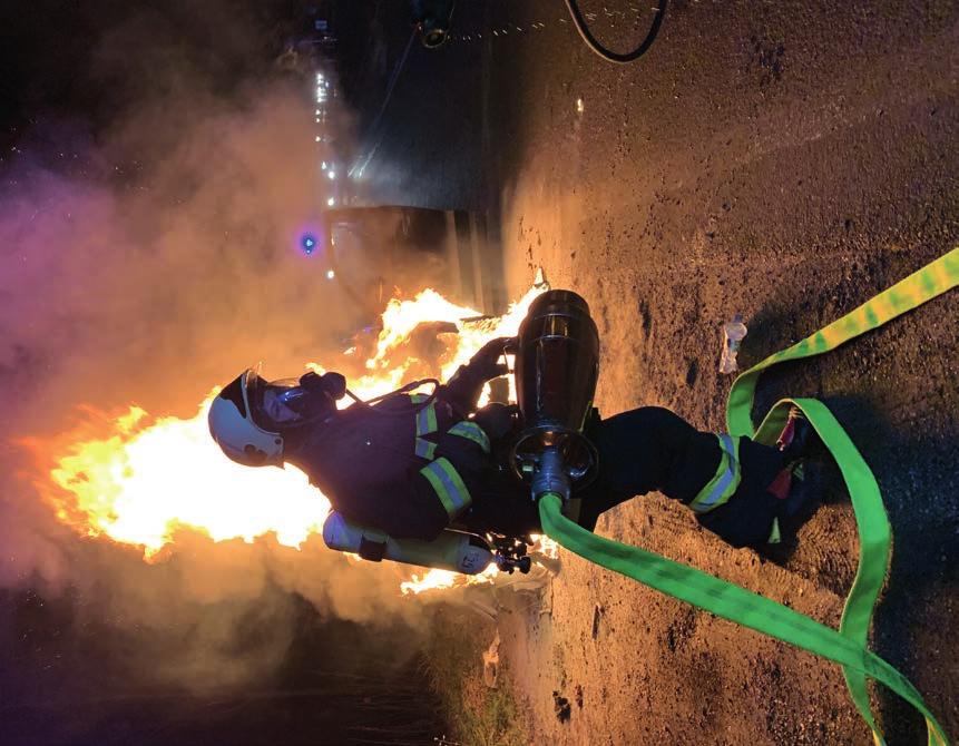 - PKW mutwillige Brandstiftung Tätigkeiten EINSÄTZE: 8 Einsätze 28 Mann