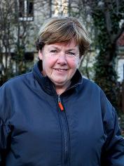 Roswitha Schmidt (61) aus Darlingerode, mit Zwergdackel Amadeus: Ich hoffe auf Gesundheit, Arbeit ist ja nicht mehr.