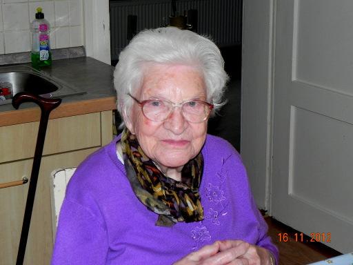 Damit ist sie die älteste Einwohnerin von Ilsenburg OT Darlingerode. Dieses hohe Alter ist in der Familie nicht ungewöhnlich, denn ihre Mutter wurde sogar 104 Jahre alt.