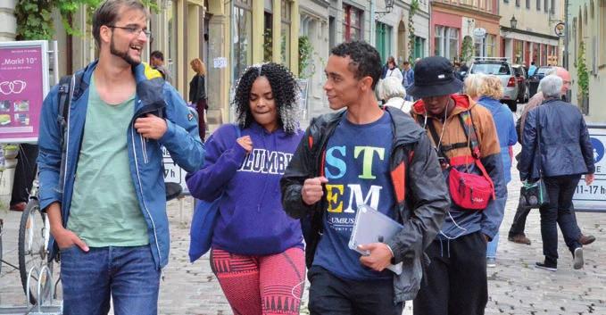 1.5 SchüleRaustausch Mit dem Programm SchüleRaustausch fördert die Landeshauptstadt Dresden interkulturelle Begegnungen von Jugendlichen aus Dresden mit Jugendlichen aus dem Ausland, insbesondere aus