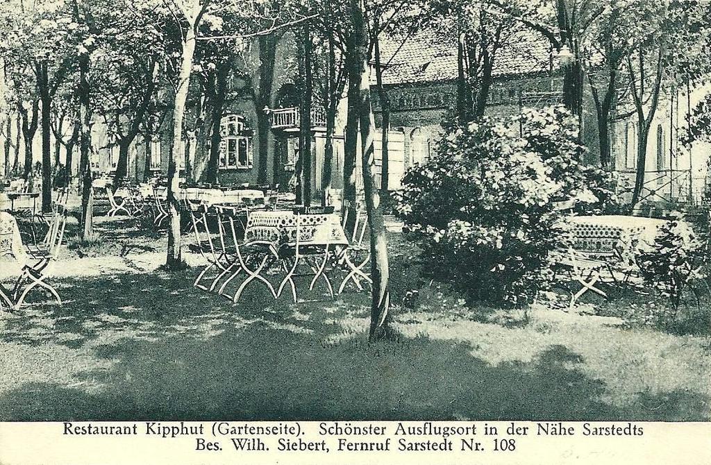Während Wilhelm Siebert auf einer Ansichtskarte von 1925 noch als Inhaber, also Pächter, des Kipphuts, bezeichnet wird, bezeichnet er sich auf