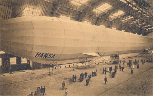 16 17 Zeppelin zusammen mit seinem Mitarbeiter Theodor Kober seine Denkschrift über das lenkbare Luftschiff. Der Bau des ersten Zeppelin-Luftschiffs begann 1898 in Friedrichshafen. Am 2.