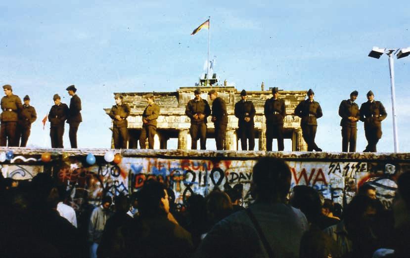 Mauerszene am Brandenburger Tor von Autor Chris Byczkowski.