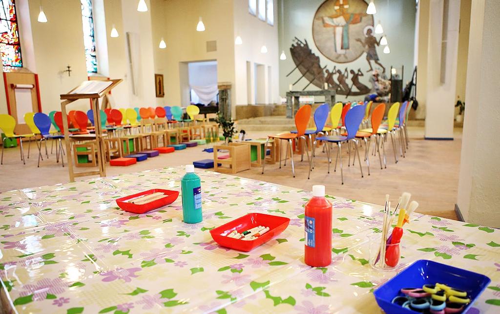 Kindgerecht Gott kennenlernen In Fröndenberg startet im Februar die erste Kinderkirche im Erzbistum Paderborn Fröndenberg.