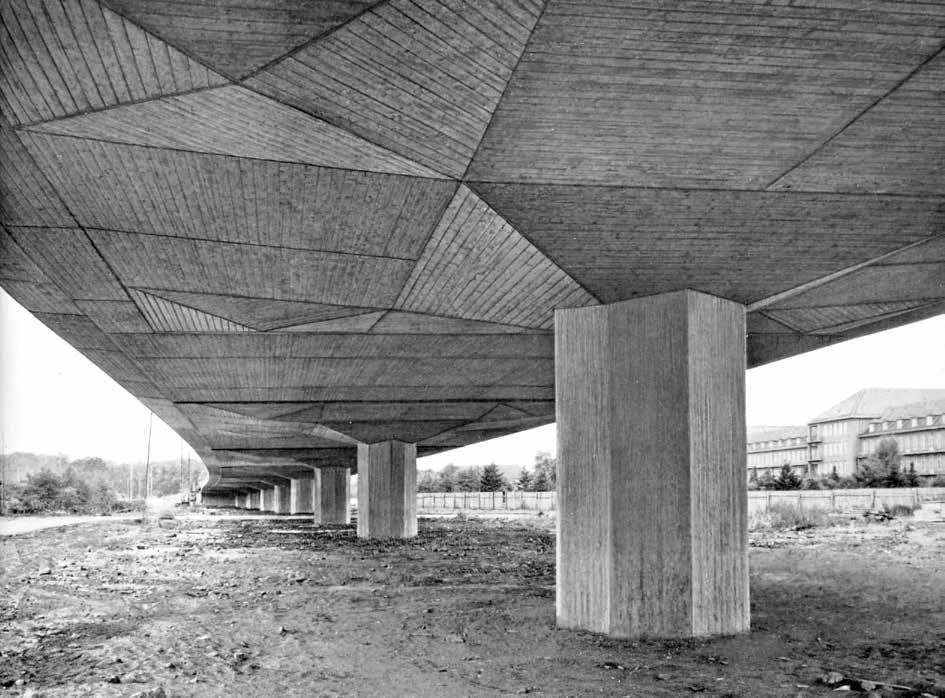 30. Dresdner Brückenbausymposium Bild 23 Hochstraße Stadtfelddamm Hannover Foto: aus [31], S. 45 q Unkelstein: Viadukt (1957) mit Finsterwalder, q Andernach: Kettiger Hangbrücke (1961) mit der Fa.