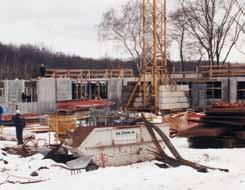 Die Bauarbeiten am Geriatriezentrum am Rande des Zeisigwaldes liefen auch im Winter weiter und wurden durch die Fa.