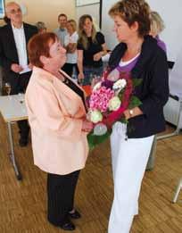 Nachtschwester Lackmeier im Flemming Dialog und Dinner mit Kabarettistin Jutta Lindner am 20. September 2010 Nachtschwester Lackmeier zieht in ihrem Programm alle Register.