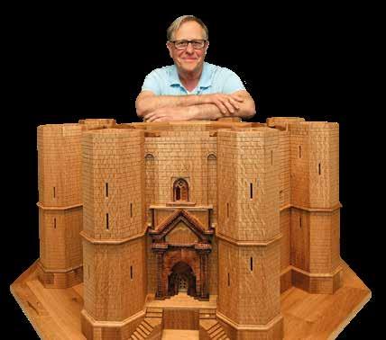 Freie Zeit Modellbau in Präzision Im Bergischen Land entstand ein maßstabsgetreues Holzmodell der berühmten italienischen Stauferburg Castel del Monte.