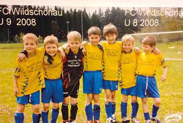 Mit fünf Jahren durfte ich in der U9 Mannschaft des FC Wildschönau unter Trainer Andreas Thaler Holzalm Huge wo auch mein Bruder Rainer spielte, mittrainieren.