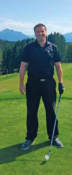 Interview Hansi Frank Teamleiter Golf Auf der Steig GOLF (Hotel, Restaurant, Wellness) Auf der Gsteig: Golfen und sich wohl fühlen Alle Spielstärken werden auf der Runde gefordert, das sportliche