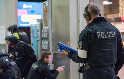 Die Gefährdungslage in Deutschland und Europa gilt aufgrund möglicher terroristisch motivierter Anschläge anhaltend als abstrakt hoch.