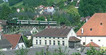 die hauptregionen gleisige Westbahn gegeben und fördert den Umstieg der PendlerInnen auf den öffentlichen Verkehr in Richtung St. Pölten / Wien bzw. in den Großraum Linz.
