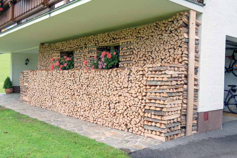 Richtig einheizen mit Holz in Oberösterreich Heizen mit naturbelassenem, trockenem Holz und regelmäßige Wartung hilft die Luftqualität zu verbessern und senkt die Brennstoffkosten.