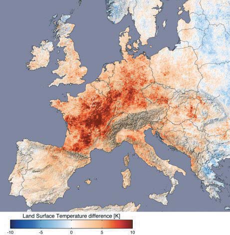 Quelle: NASA, 2003 Abb. 9: Hitzewelle 2003: Die Grafik zeigt die Abweichung der Temperaturen vom langjährigen Mittelwert in Europa im Sommer 2003.