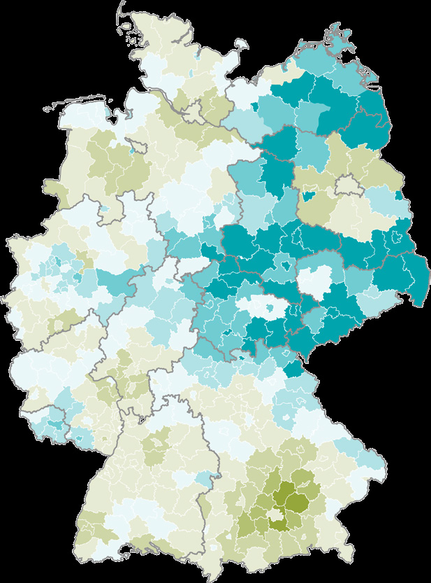 Gesellschaftliche und schulische Rahmenbedingungen 3 Gesellschaftliche und schulische Rahmenbedingungen Die Umsetzung der schulischen Medienbildung ist weder eine rein pädagogisch-didaktische noch