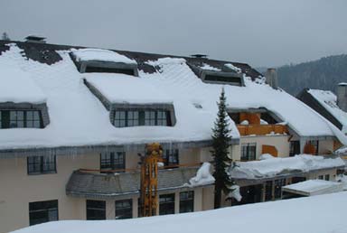 Für ein Einfamilienhaus benötigt man normalerweise Bohrungen zwischen 80 150 m.