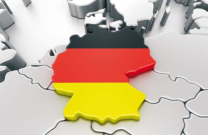 Ausgangssituation: Deutschland im internationalen Vergleich Einführung Aktuell sind über 96 Prozent aller Telekom-Anschlüsse in Deutschland breitbandfähig (Bandbreite ab 384 kbit/s), 88,4 Prozent der