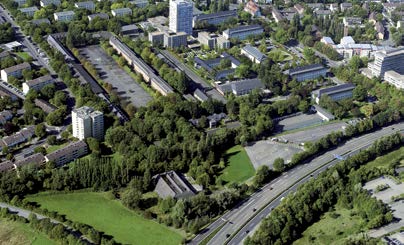 8 9 Mönchengladbach Stadtteil Hauptquartier Entwicklungsfläche mit besonderem Potenzial Die Konversion großer Militärstandorte begleitet Mönchengladbachs Stadtentwicklung seit mehr als zwei