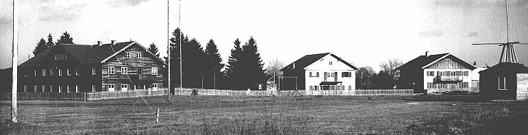 1933: Nach der Machtergreifung: Ausbau der Arbeitsmöglichkeiten. 21.12.1933 Besuch in Gräfelfing von hochrangigen Militärs (u.a. Generalfeldmarschall Kesselring) Finanzierung eines Laborbaues am Flugplatz Schleißheim.