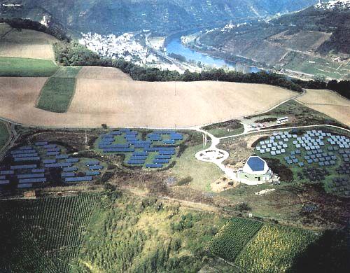 Solare Warmwasserbereitung Moseltal bei Cochem (Rheinland-Pfalz) Solarenergie Photovoltaik Einschränkungen/Konflikte Exposition (SO),