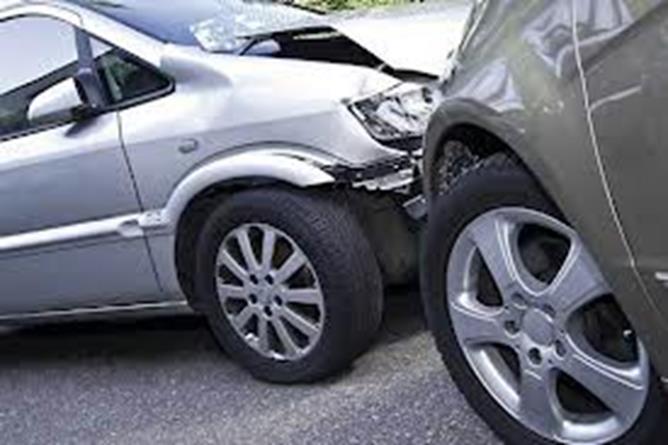 4 Fall I: Autounfall mit leichter Verletzung Was ist passiert?