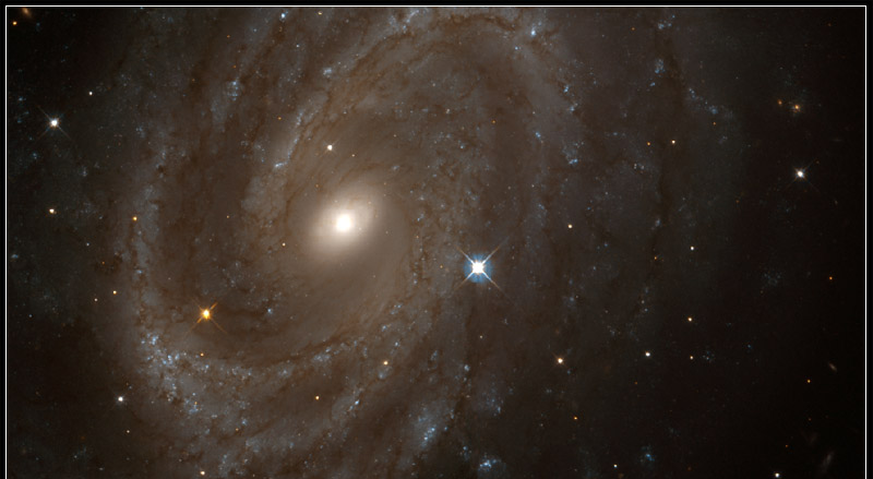 1. ÜBERRASCHUNG IM UNIVERSUM: DUNKLE MATERIE Sonnensystem Galaxie NGC6503 v ~ 1/ r Im