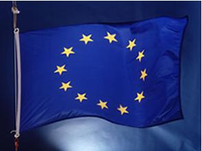 SEPA Ein Binnenmarkt für Zahlungsdienste! Gesetzliche Vorgaben Die Grundlage ist u. a. die EU-VO Nr. 260/2012. Diese ist am 31. März 2012 in Kraft getreten.