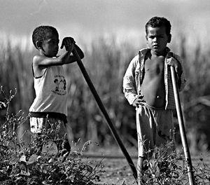 Weltweit für Kinderrechte - Weltweit gegen Kinderarbeit Eine Fotoausstellung des