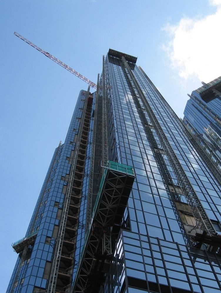 Der Bau schreitet voran weitere Meilensteine in 2008/2009 Heute Beginn der Fassadenerneuerung an Turm A und Turm B Dezember 2008 Abbrucharbeiten in den Sockelgeschossen April