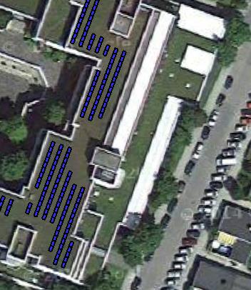 In der Regel geschieht dies über eine Verbindung der Solaranlage mit dem Knotenpunkt zwischen Schulgebäude und öffentlichem Stromnetz: dem Stromzähler.