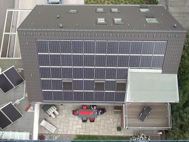 Produktion Erneuerbare Energien 2014 Leistung Photovoltaik (kw): 60 m² Jahresproduktion PV-Anlage: 5755 kwh (Stand 1.12.