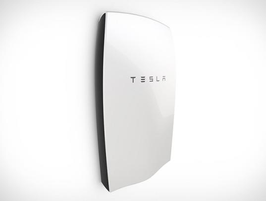Exkurs Tesla Powerwall: Fakten Preis für Speicher laut Tesla: 3000$ für 7 kwh ~ 400 pro kwh Garantierte Lebensdauer: Tatsächliche