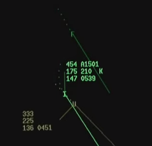 3 Mil. Flugverfahren SpecOps IVAO-AT 3.2 Abfangeinsatz Ein Abfangeinsatz wird meist unter IFR-Regeln durchgeführt, da der Radar-Controller den/die Piloten mittels Vektoren zum Target führt.