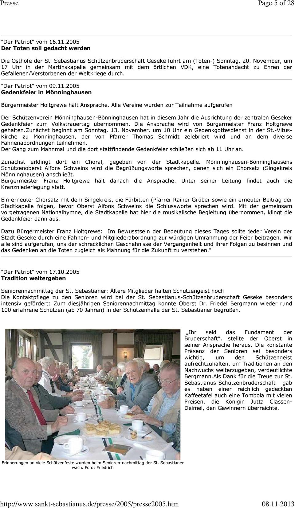 2005 Gedenkfeier in Mönninghausen Bürgermeister Holtgrewe hält Ansprache.