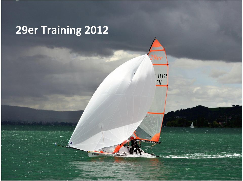 Jugendliche lernten im 2012 29er segeln Jahreskurse, 2 Gardaseewochen,