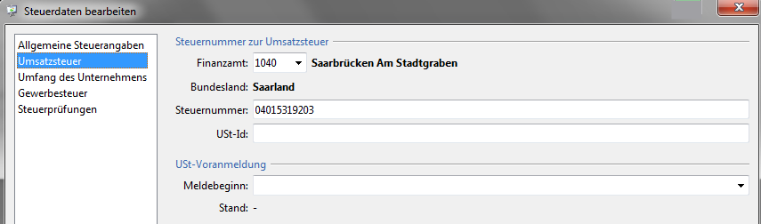 Zur Erfassung bzw. zur Überprüfung der Steuernummern gehen Sie über Mandant Unternehmensdaten im Navigationsbaum; im Arbeitsbereich klicken Sie bei Unterpunkt Steuerdaten auf Anpassen.