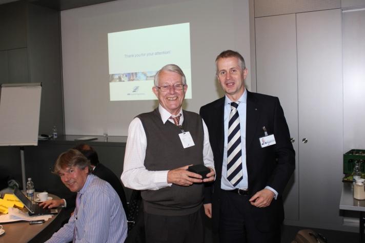 Sitzung der DGON-Luftfahrtkommission 2/2011 Am 10. November fand bei der Deutschen Flugsicherung GmbH in Karlsruhe unter der Leitung von Prof. Dr.-Ing.