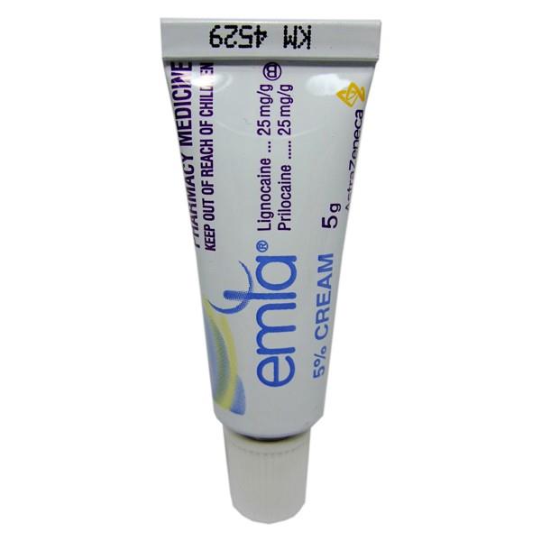 EMLA-Creme Lokalanästhetika-Gemisch: Lidocain Prilocain Öl-Wasser-Emulsion 1h vor Eingriff auf die Haut auftragen
