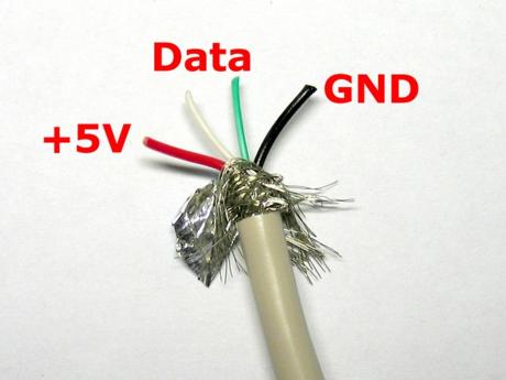 1. Vorbereitung USB Buchse: 5v Kabel rot; Data Weiß ; Data grün; Masse schwarz Am USB Verlängerungskabel die USB Buchse abschneiden dann abisolieren