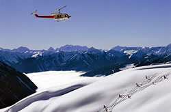 meisten Expresslifte und die längste Abfahrt Kanadas von 12 km das heißt Skispass für Skifahrer und Snowboarder auf gut präparierten Pisten oder beim Variantenfahren in den Tree Runs.