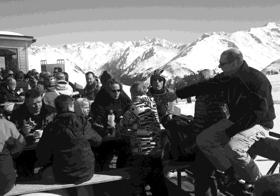 Im Schweizer Schnee Skifreizeit in Klosters (Schweiz) 2014 n den vergangenen Faschingsferien I ging es für uns ab nach Davos, bekanntlich Da wo s Schnee hat in die Schweiz zur 11.