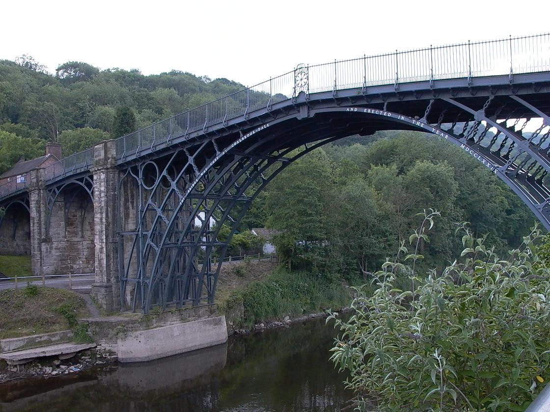 Brücken erste Bauwerke aus Eisen Iron Bridge bei