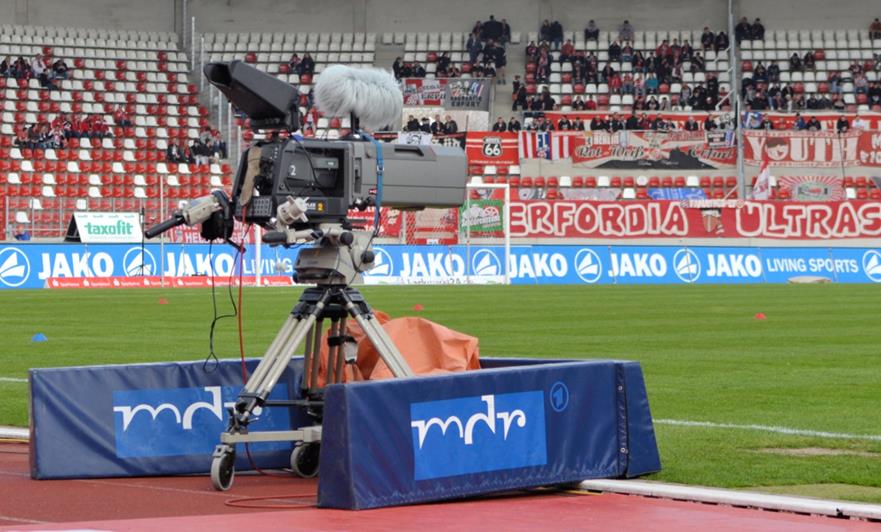 Mediadaten Hinrunde Saison 2016/2017 Die TV-Reichweiten steigen seit der Saison 2011/12 stetig. In der Hinrunde der Saison 2016/2017 lag die Gesamtreichweite des FC Rot-Weiß Erfurt bei 64 Mio.